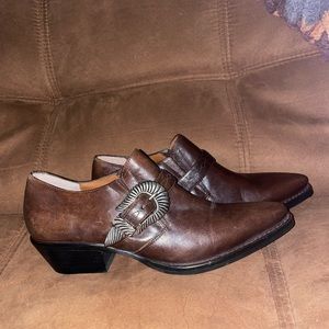 Nine West genuine leather ankle shoe - size women’s 6.5